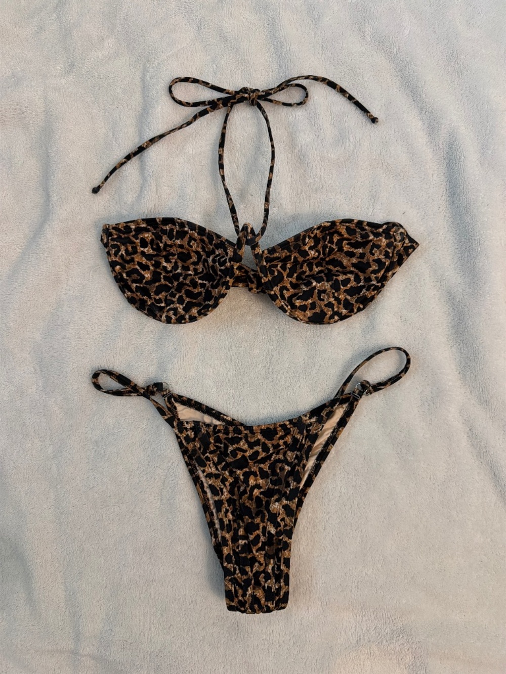 Bananhot Leopard Underwire Bandeau Bikini Set, size M